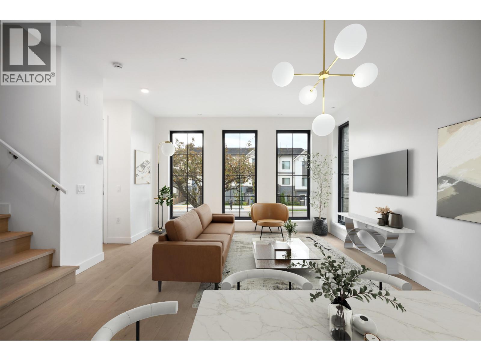 104 157 W KING EDWARD AVENUE, Vancouver