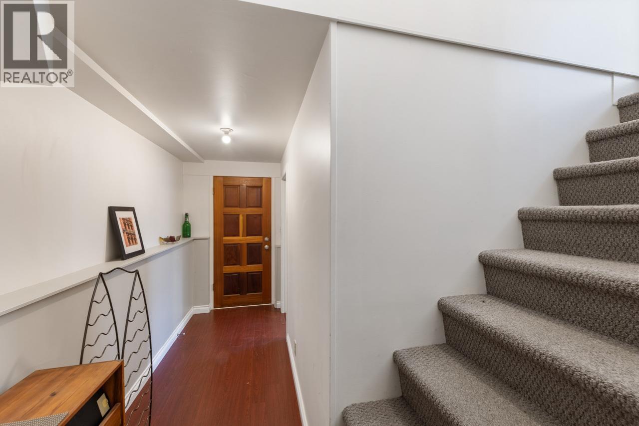 1737 E 5TH AVENUE, Vancouver