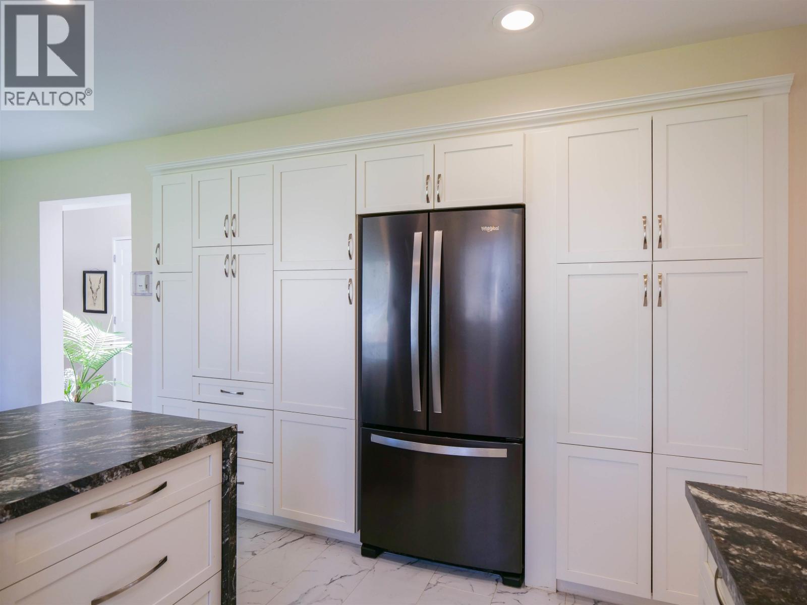 1750 BEACH CRESCENT, Quesnel