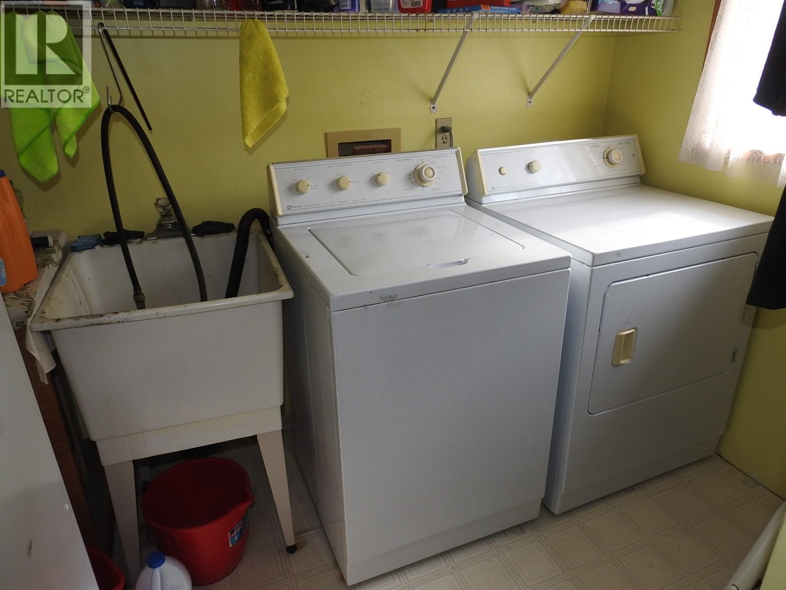  4596 Back Enderby Road, Spallumcheen