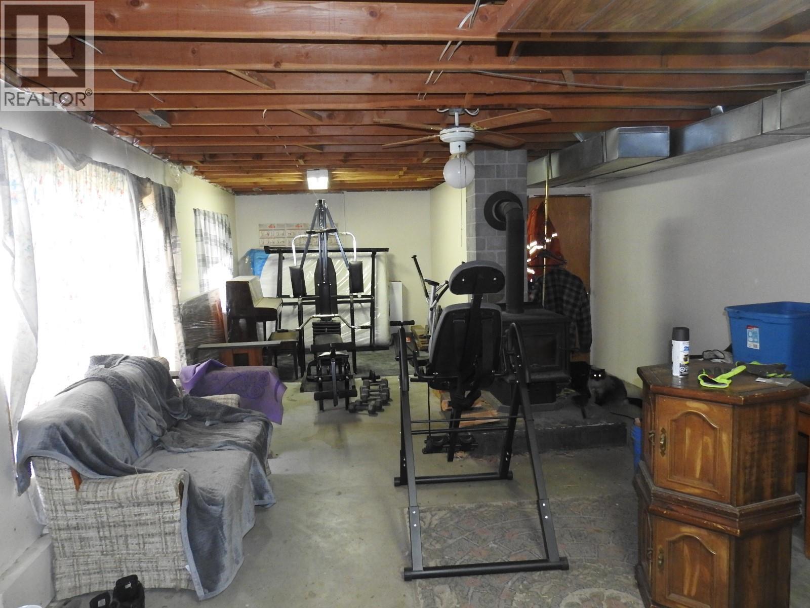  4596 Back Enderby Road, Spallumcheen