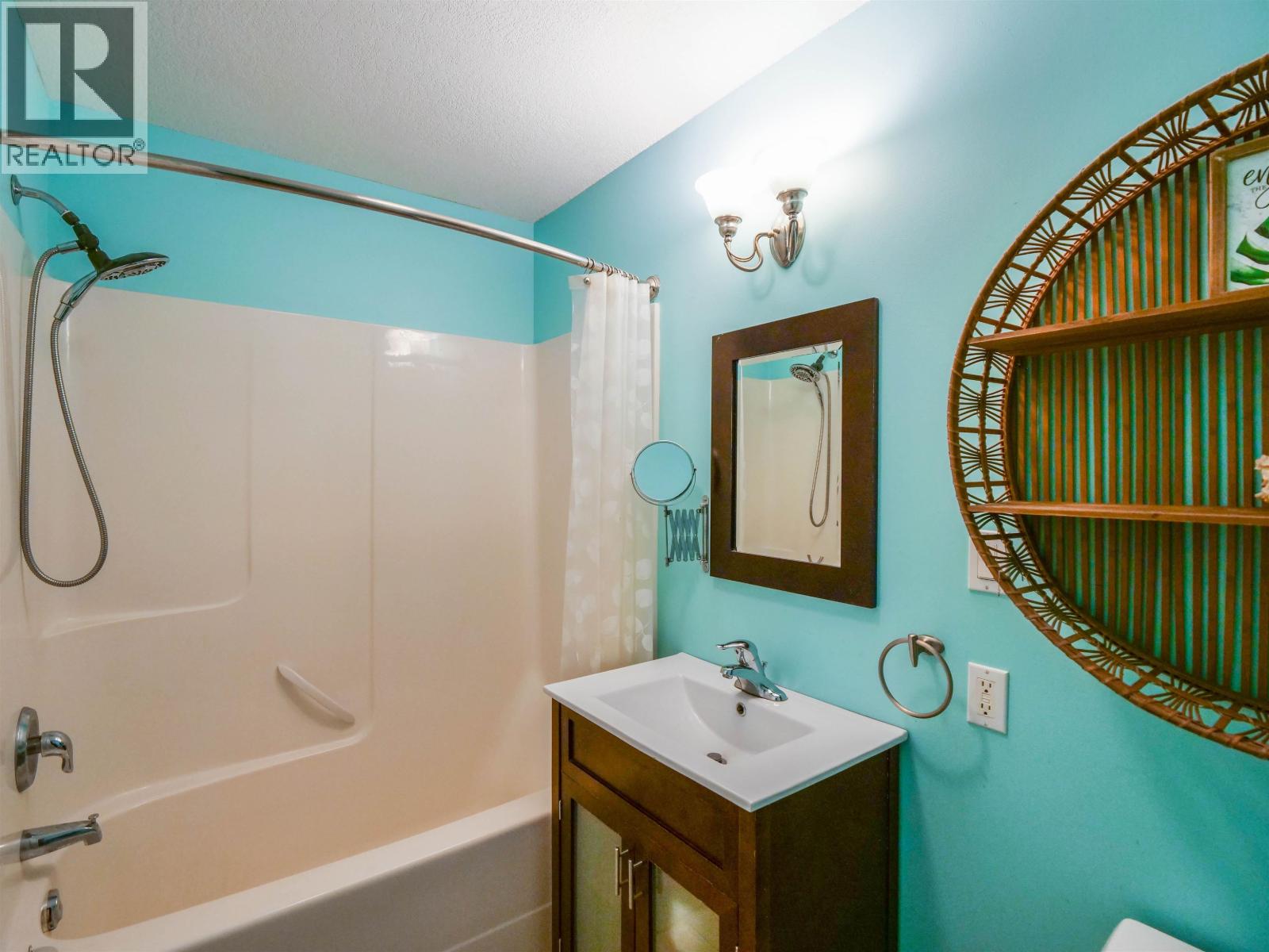 380 DENNIS ROAD, Quesnel