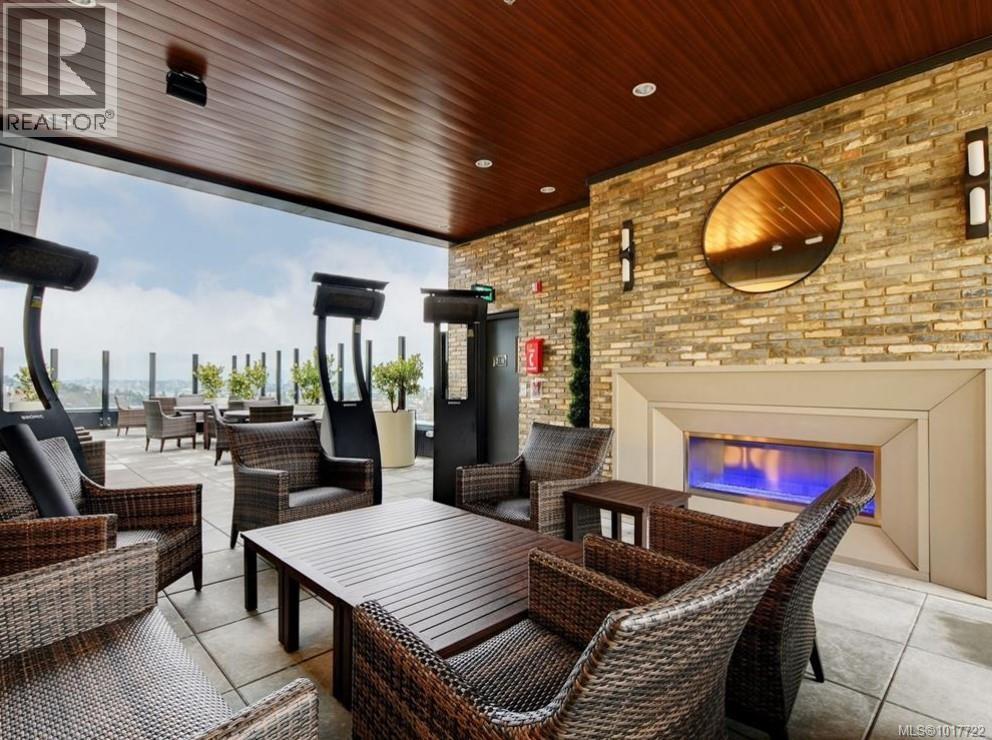 903 622 Admirals Road, Esquimalt