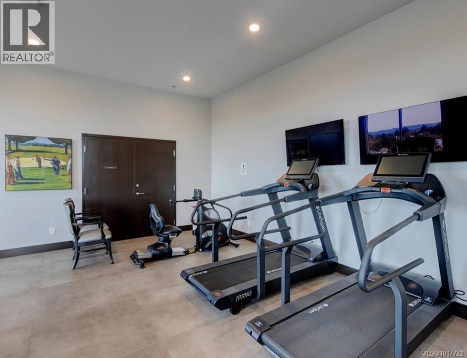 903 622 Admirals Road, Esquimalt