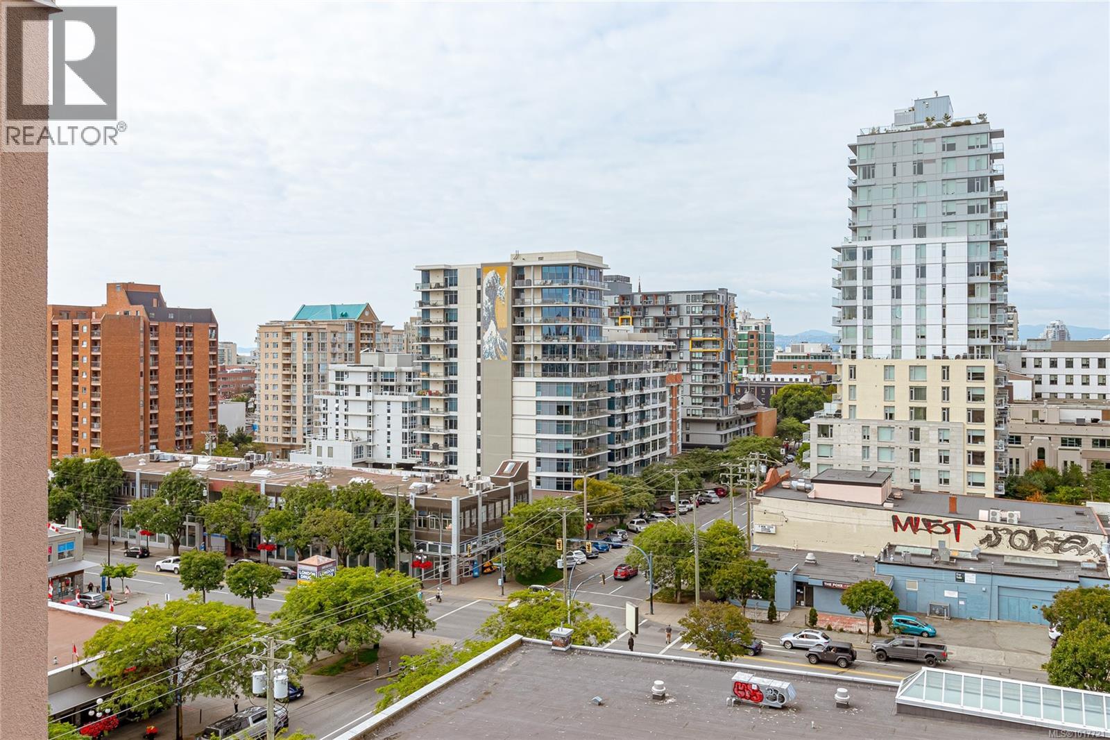 1008 930 Yates Street, Victoria