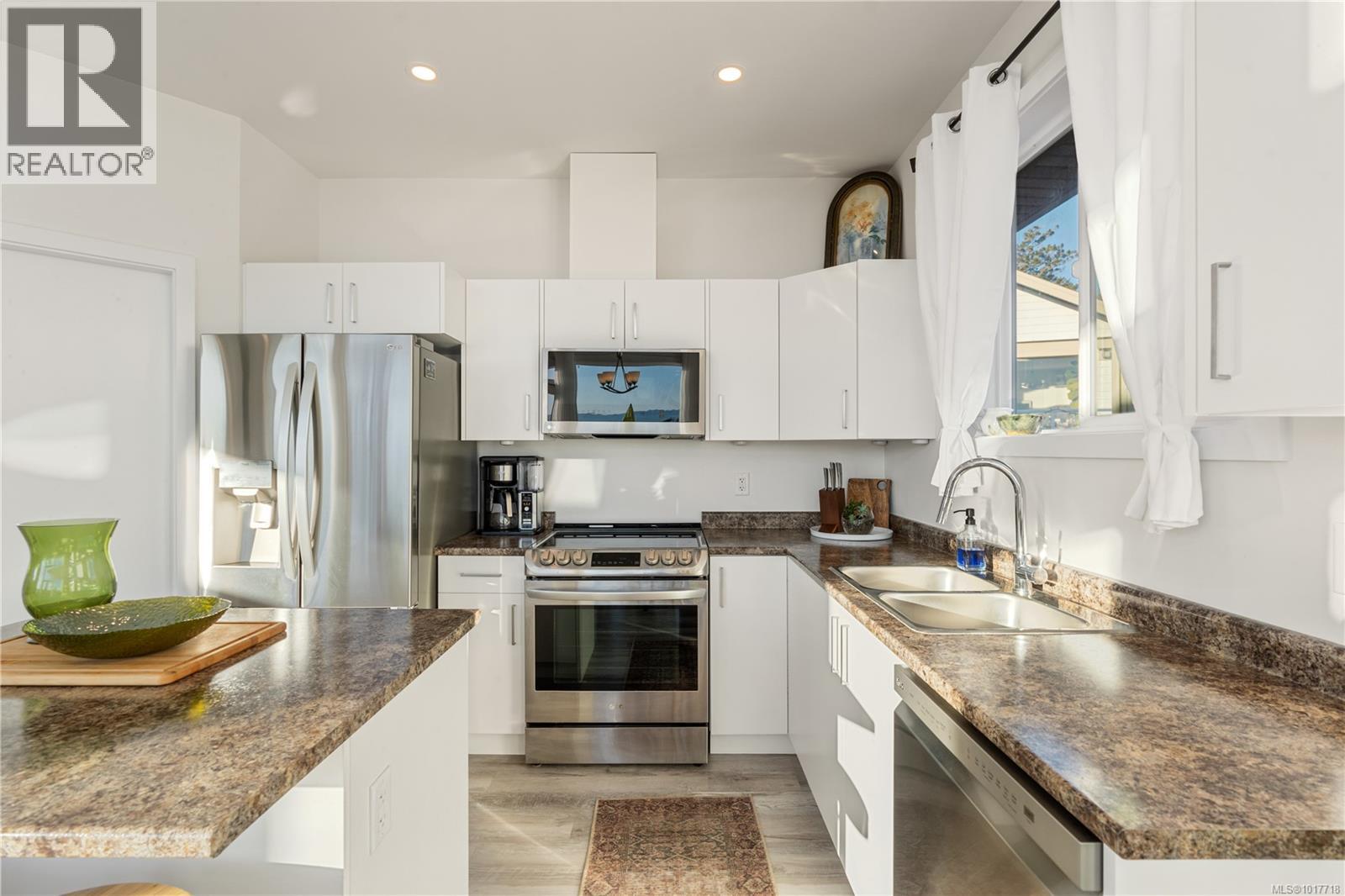 D 5280 East Sooke Road, Sooke
