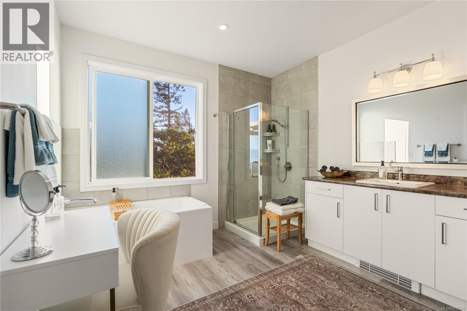 D 5280 East Sooke Road, Sooke