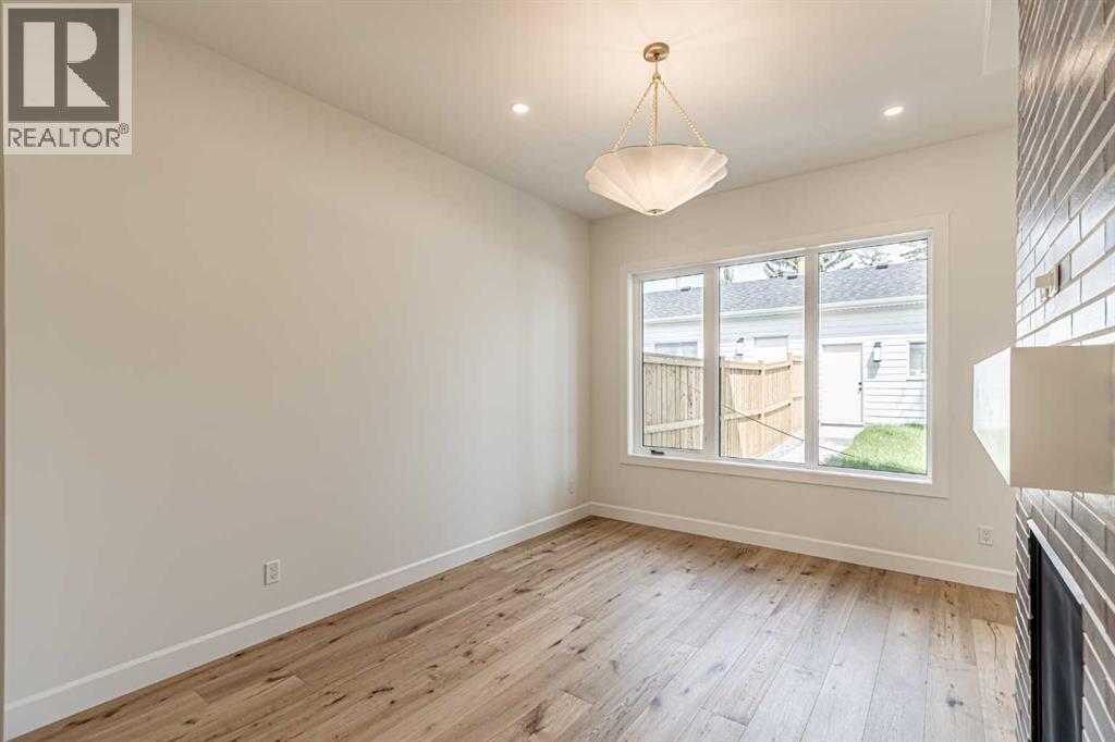 Single Family House for Sale in   Avenue SW Altadore Calgary 