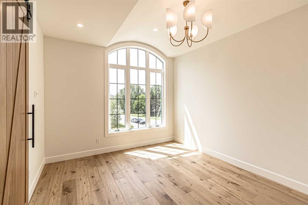 Single Family House for Sale in   Avenue SW Altadore Calgary 