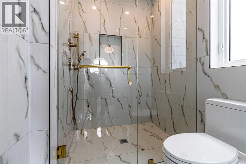 Single Family House for Sale in   Avenue SW Altadore Calgary 