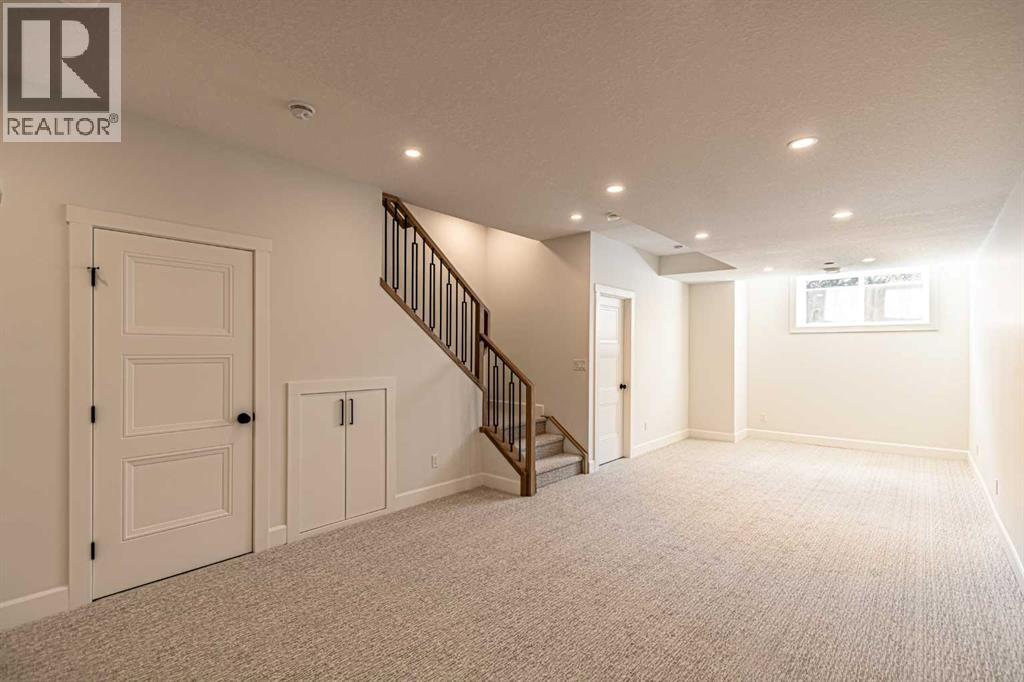 Single Family House for Sale in   Avenue SW Altadore Calgary 