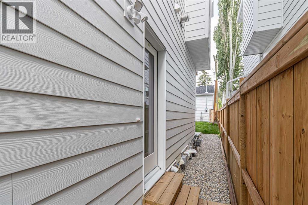 Single Family House for Sale in   Avenue SW Altadore Calgary 