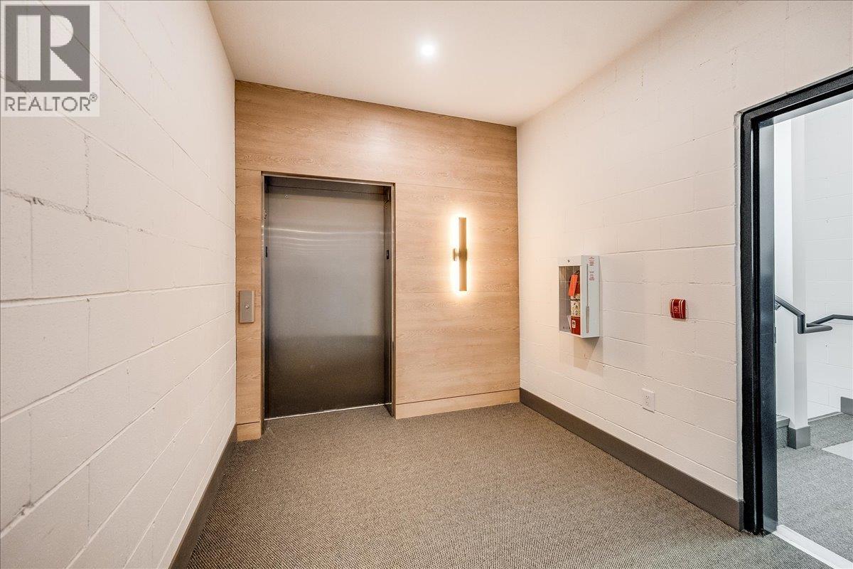 4280 Red Mountain Road Unit# 424, Rossland