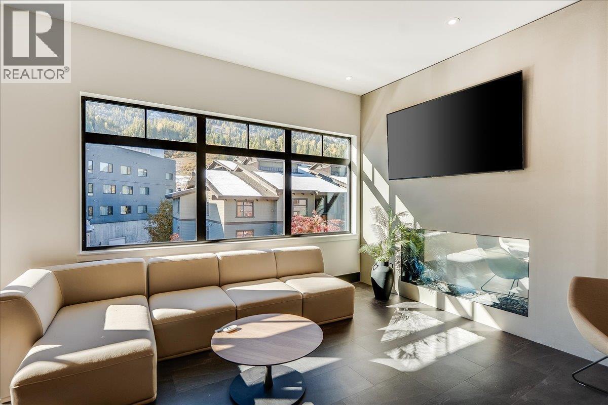 4280 Red Mountain Road Unit# 424, Rossland