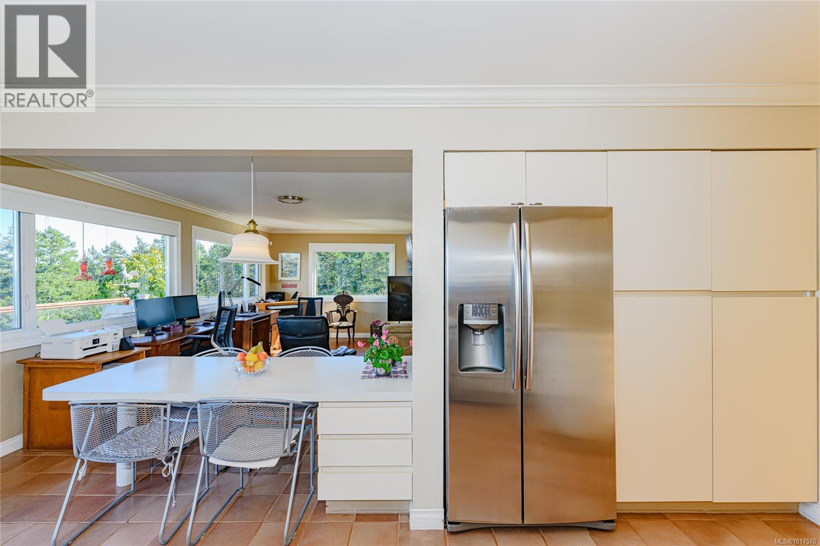  4727 Treetop Heights, Saanich