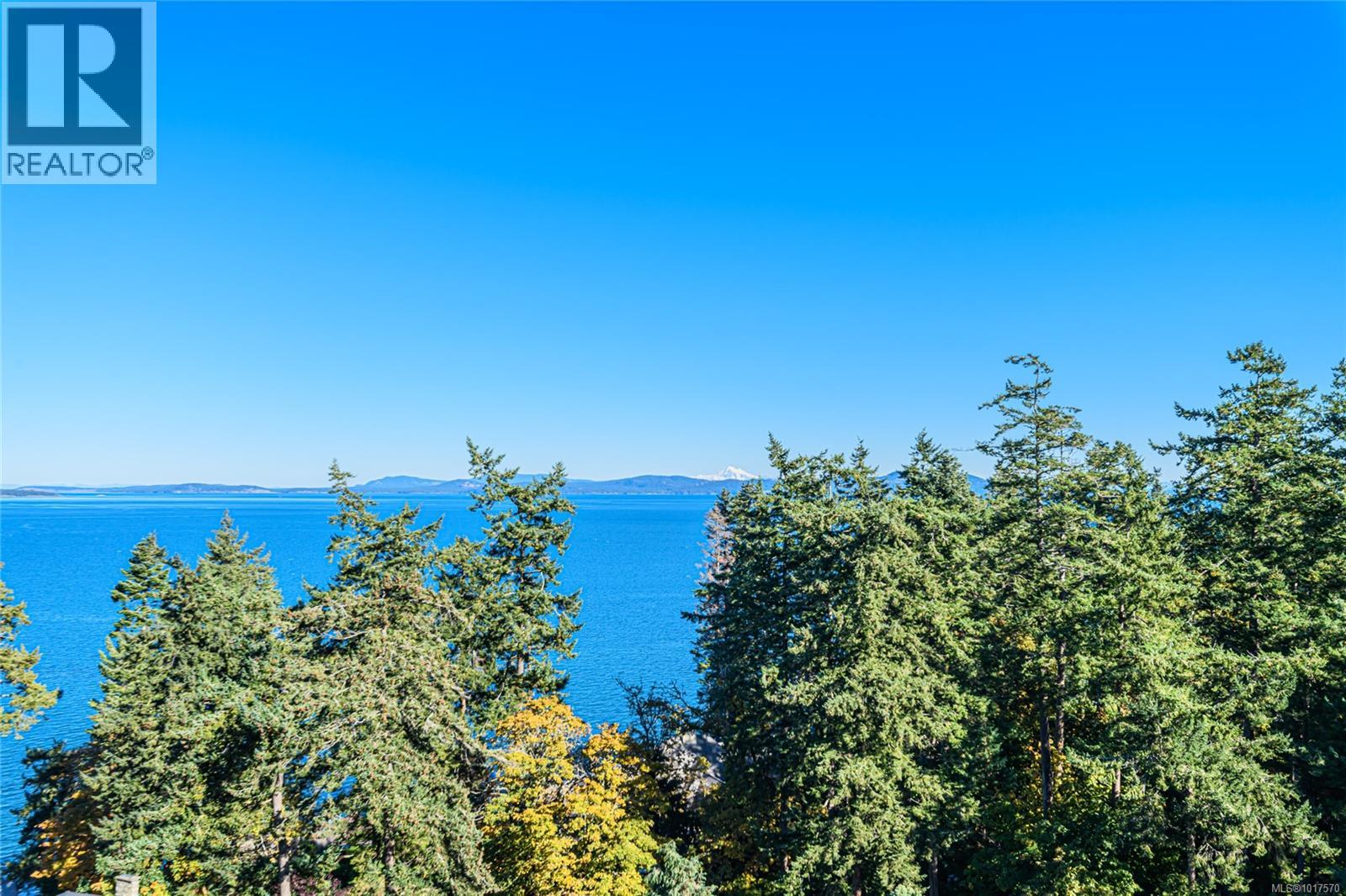  4727 Treetop Heights, Saanich