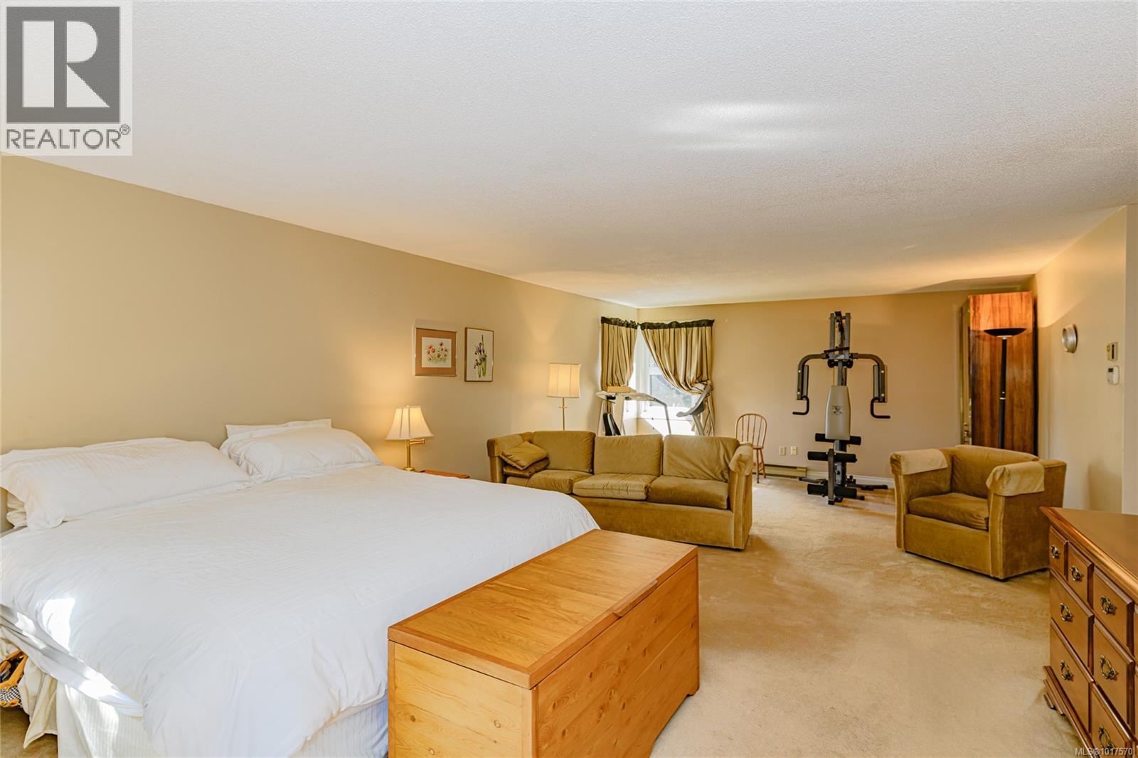  4727 Treetop Heights, Saanich