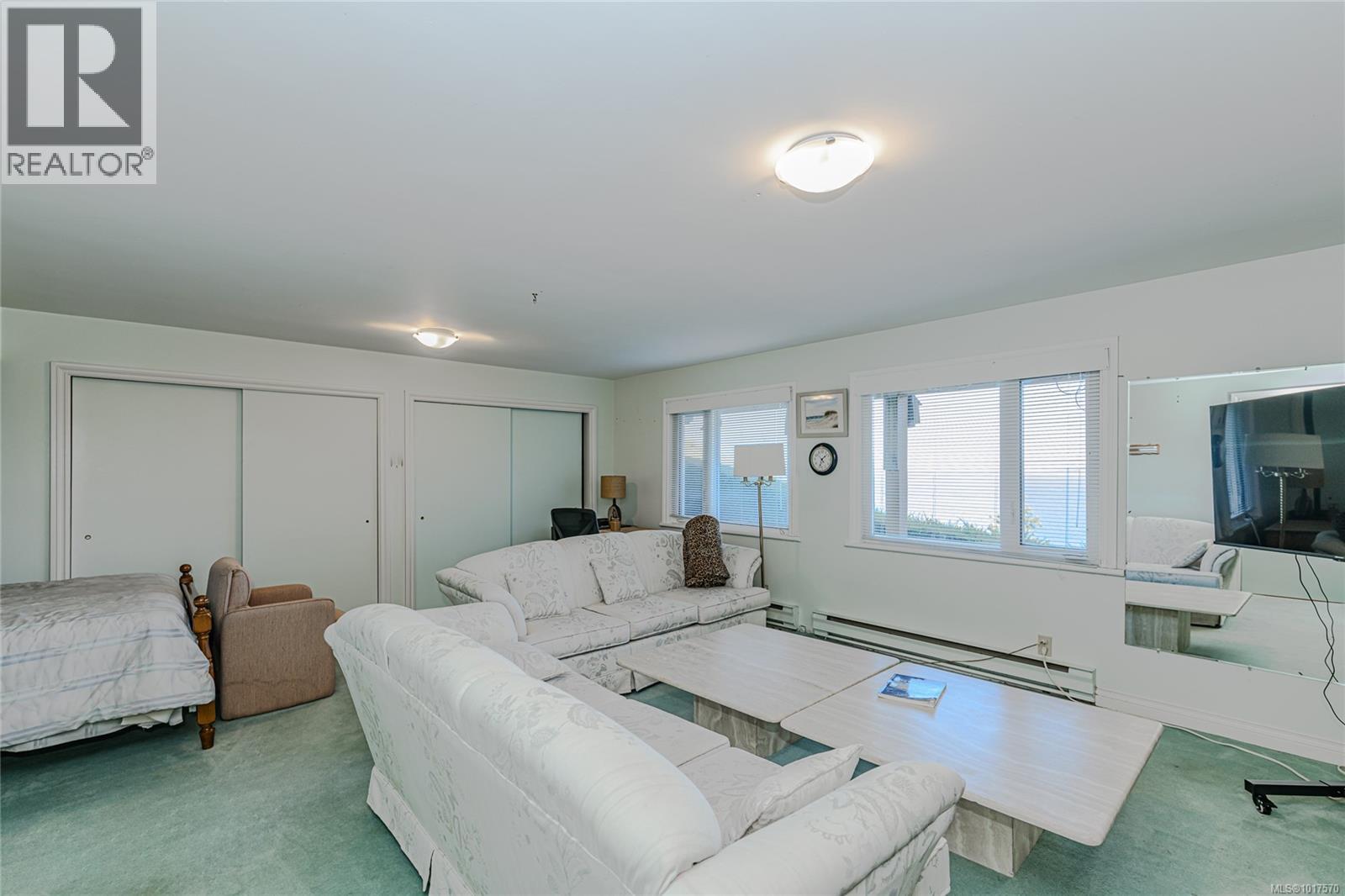  4727 Treetop Heights, Saanich