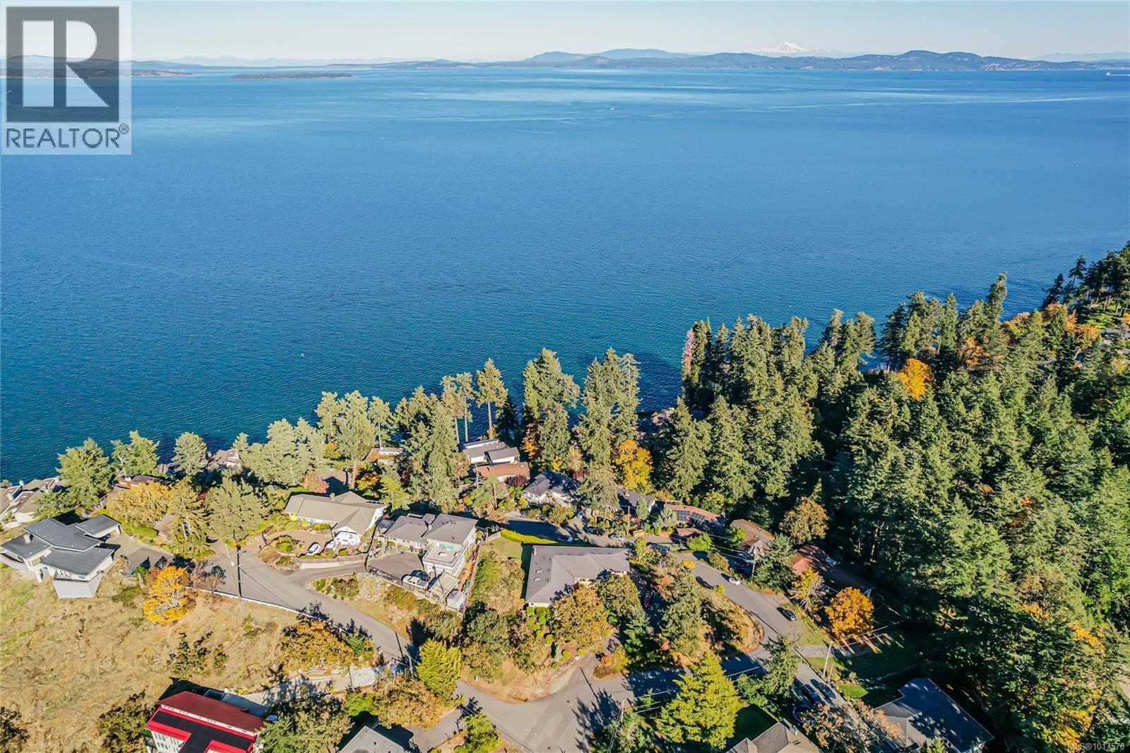  4727 Treetop Heights, Saanich
