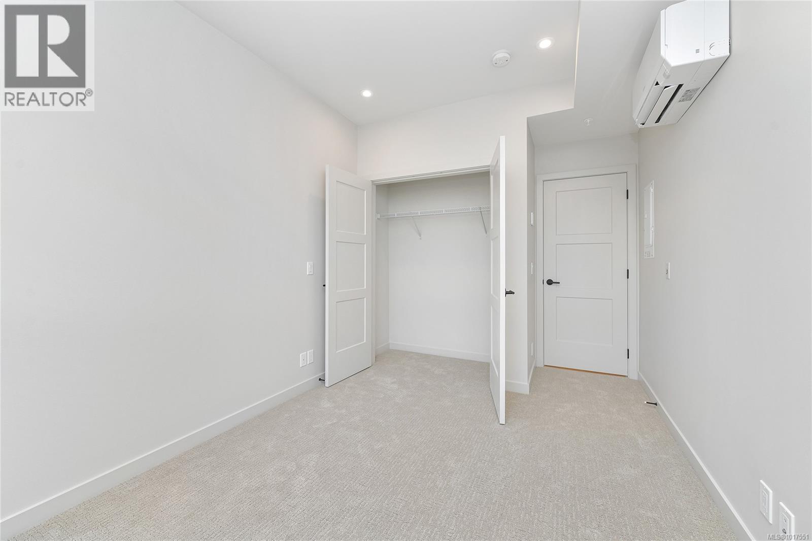 308 947 Whirlaway Crescent, Langford