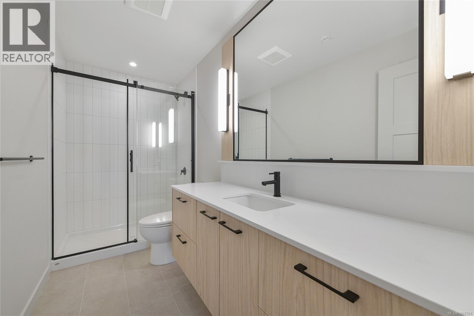 308 947 Whirlaway Crescent, Langford