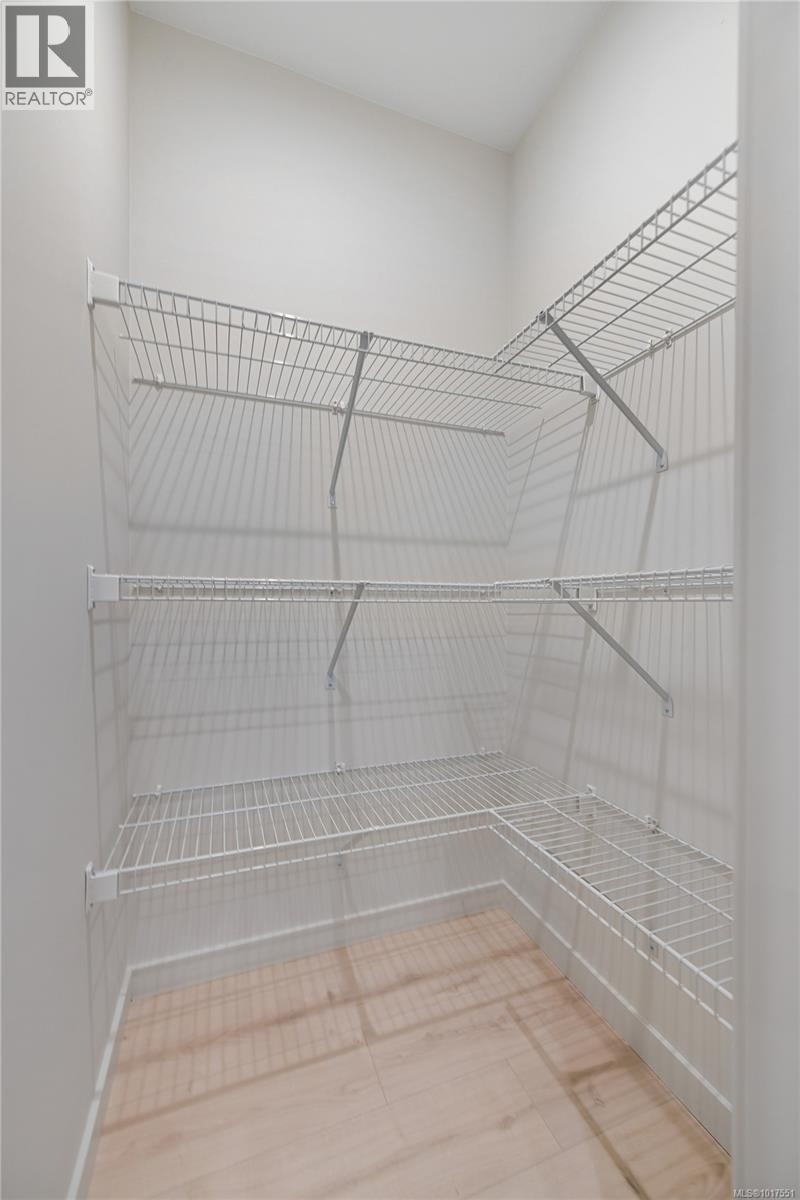 308 947 Whirlaway Crescent, Langford