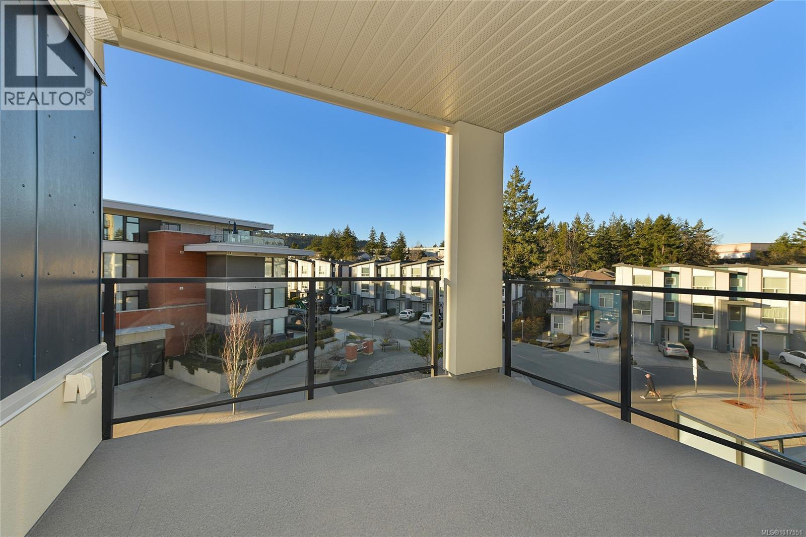 308 947 Whirlaway Crescent, Langford