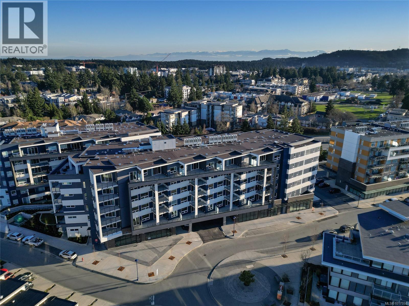 308 947 Whirlaway Crescent, Langford