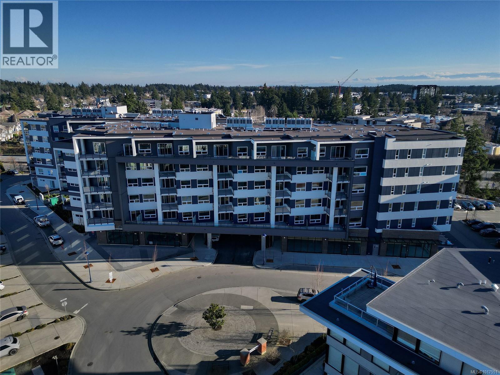 308 947 Whirlaway Crescent, Langford