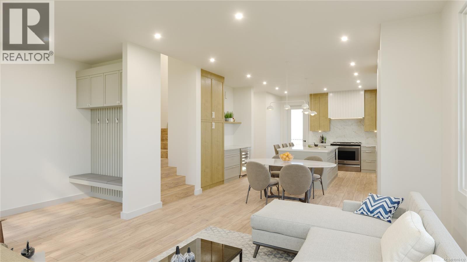 2 5032 Wesley Road, Saanich
