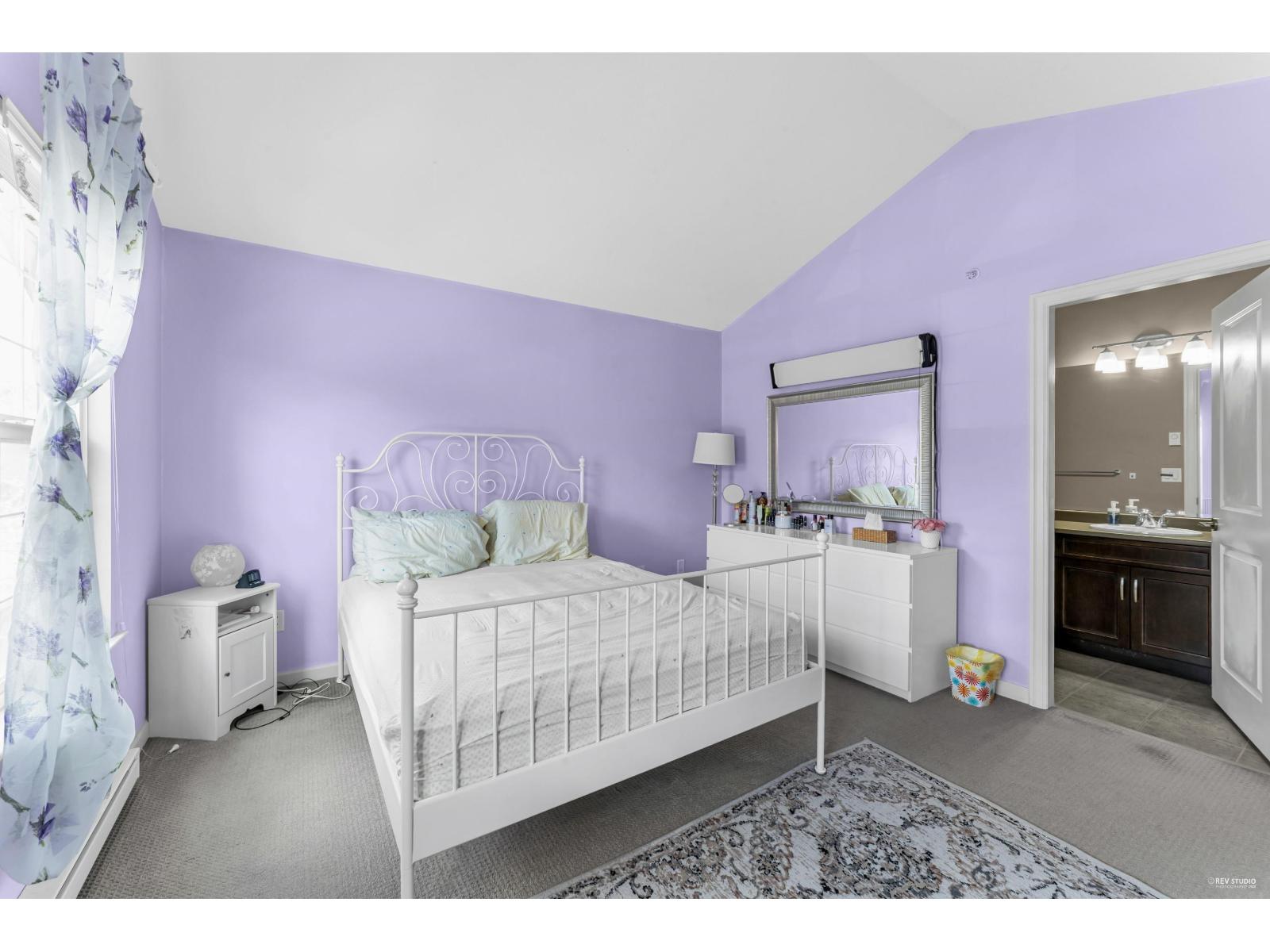 6940 208A STREET, Langley