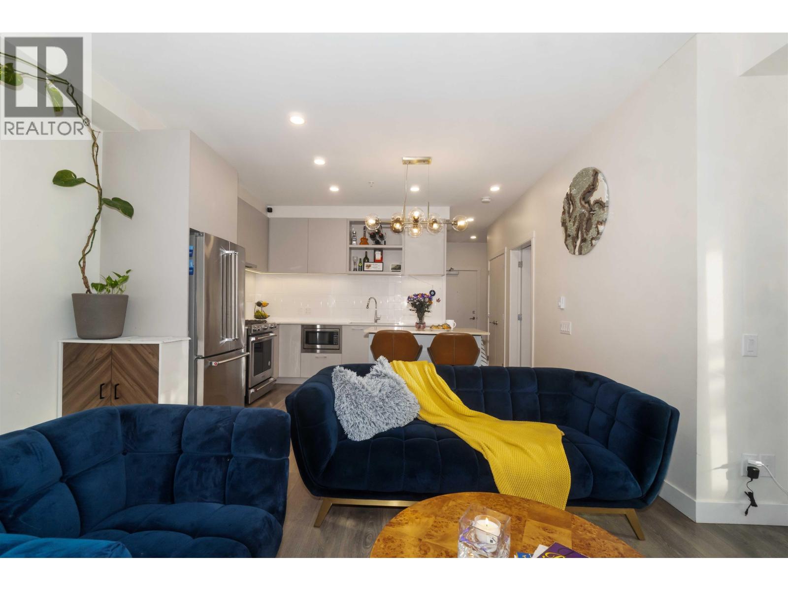 101 721 ANSKAR COURT, Coquitlam