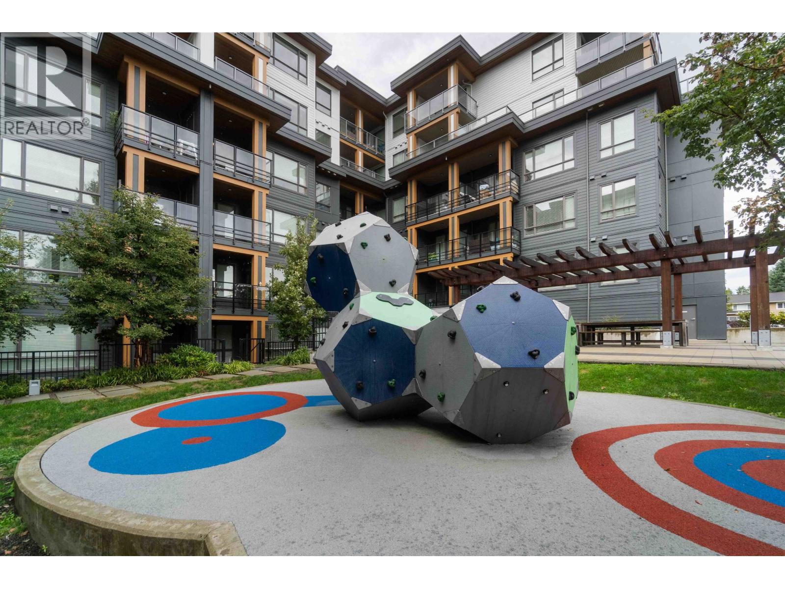 101 721 ANSKAR COURT, Coquitlam