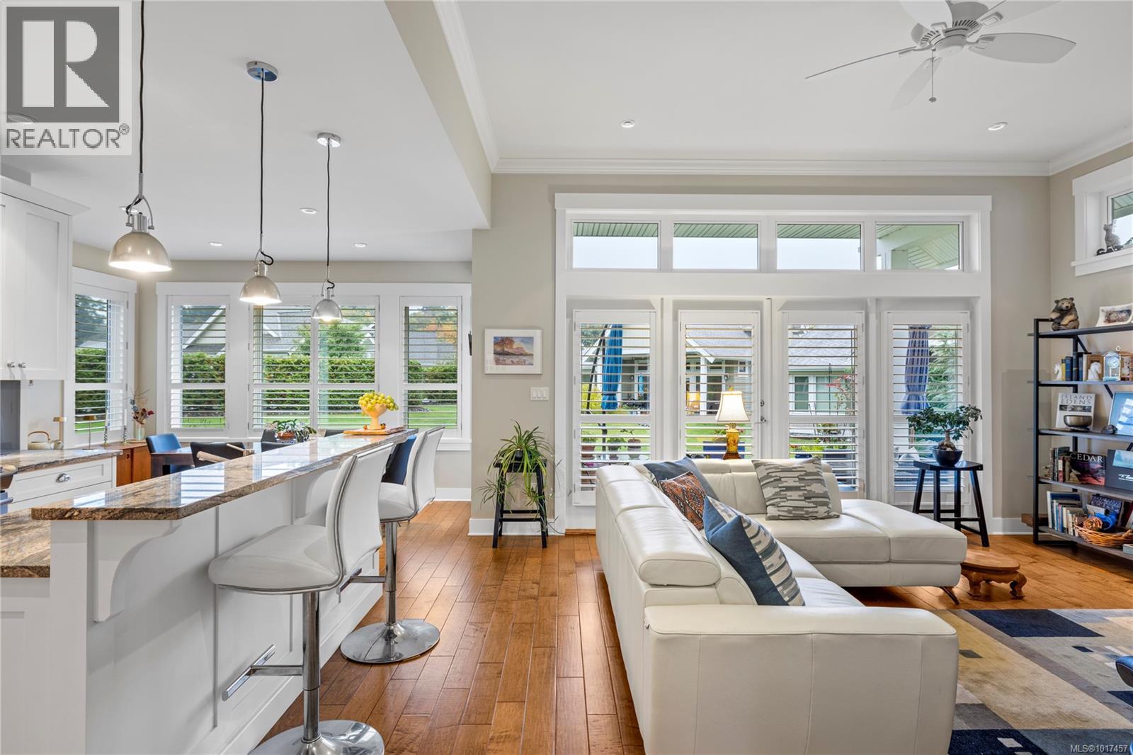 42 5251 Island Hwy W, Qualicum Beach