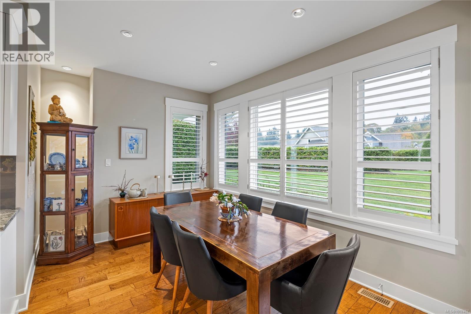 42 5251 Island Hwy W, Qualicum Beach