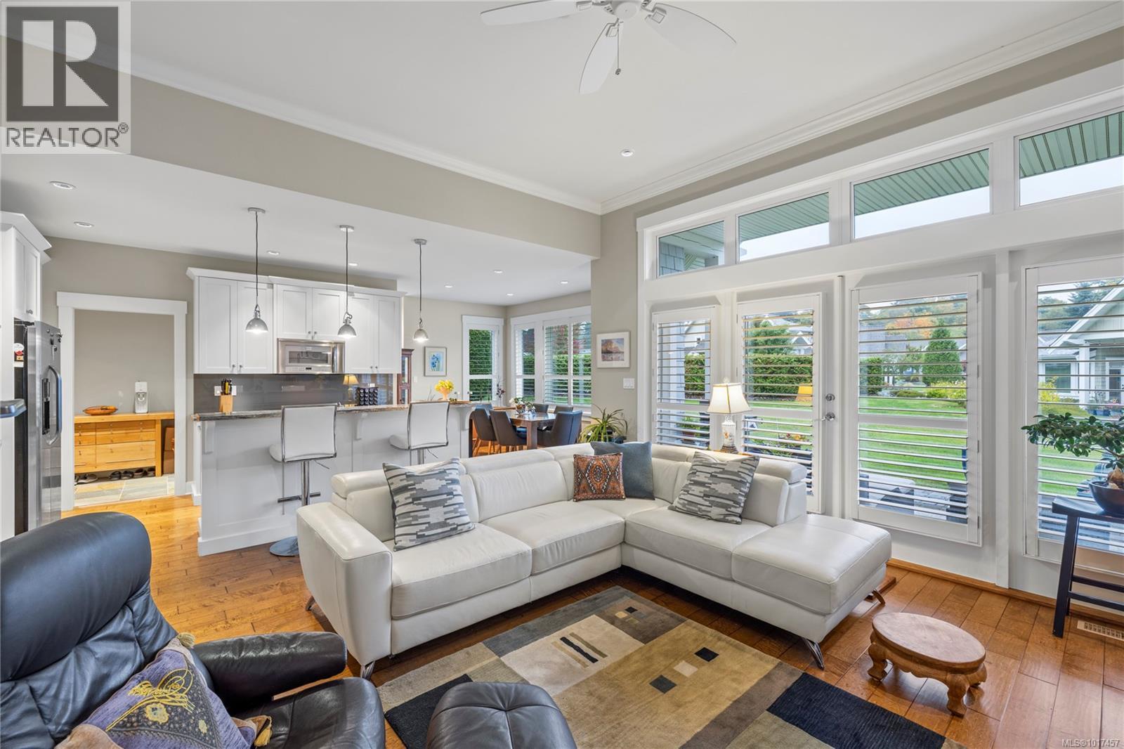 42 5251 Island Hwy W, Qualicum Beach