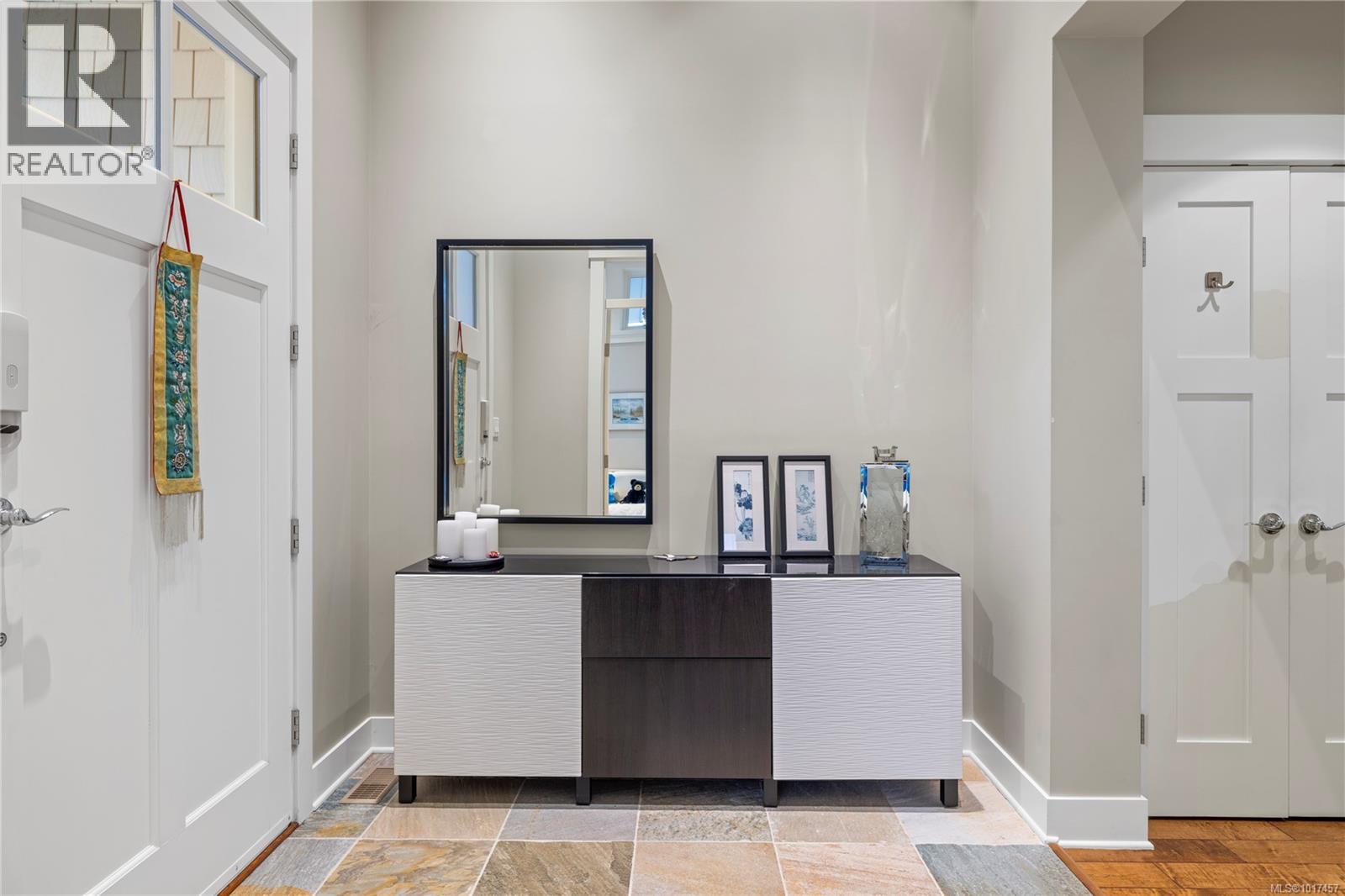 42 5251 Island Hwy W, Qualicum Beach