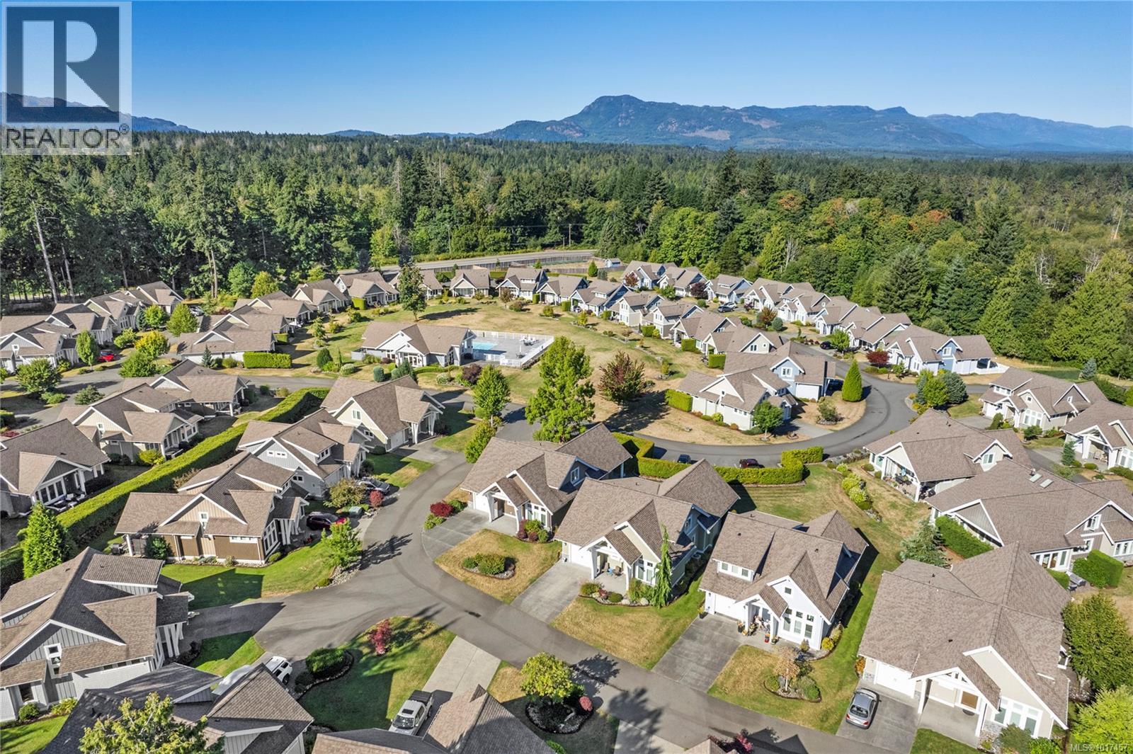 42 5251 Island Hwy W, Qualicum Beach