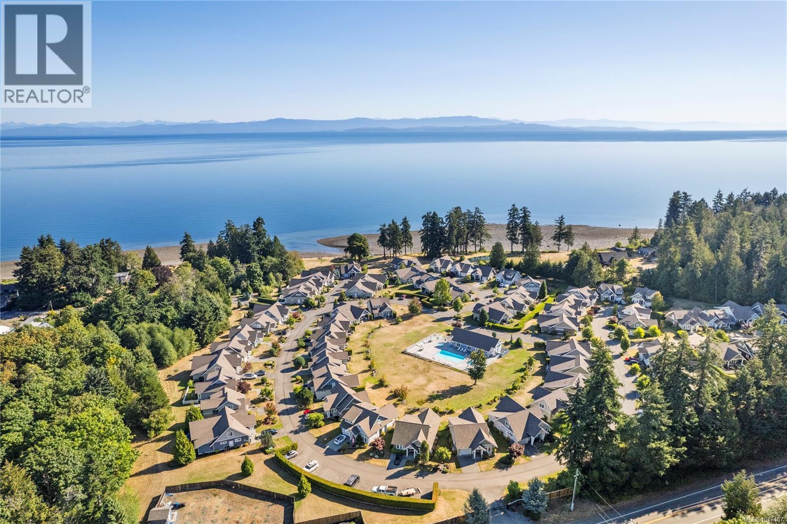 42 5251 Island Hwy W, Qualicum Beach