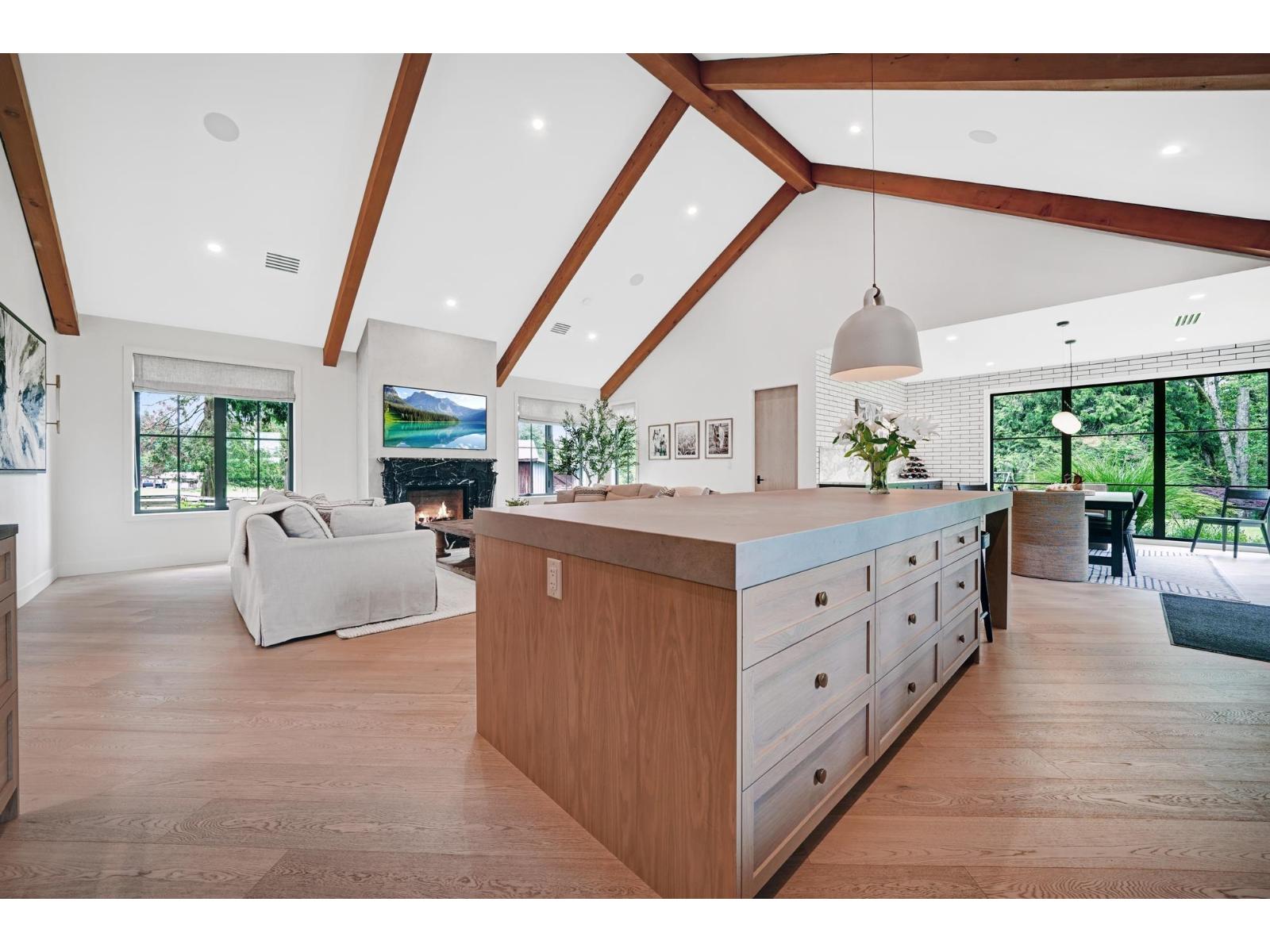 24968 28 AVENUE, Langley