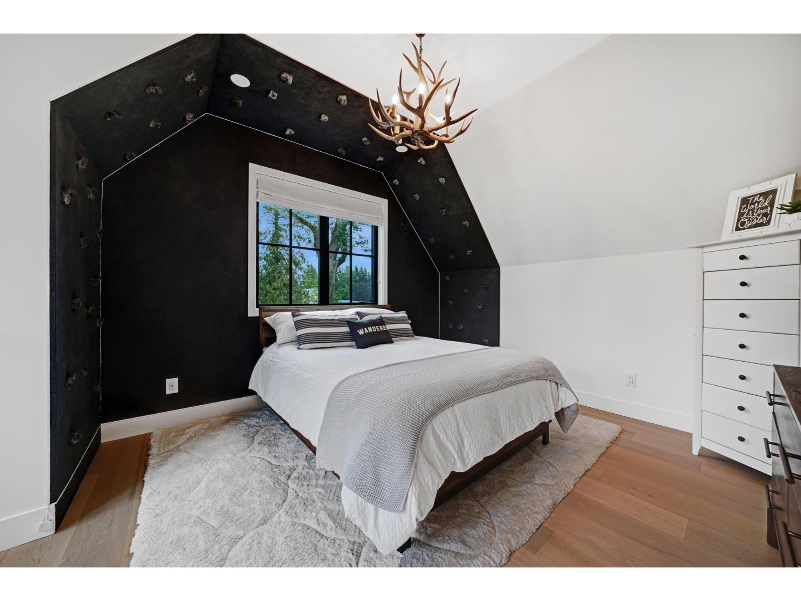 24968 28 AVENUE, Langley