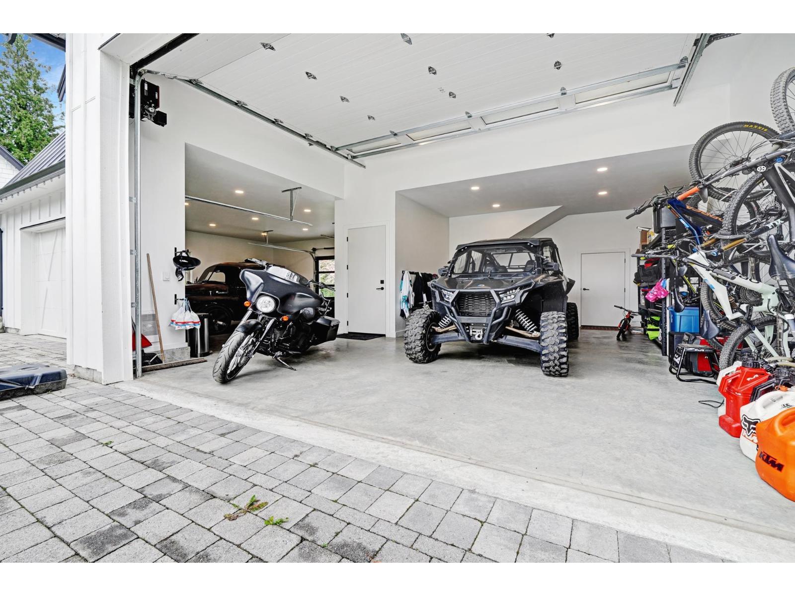 24968 28 AVENUE, Langley