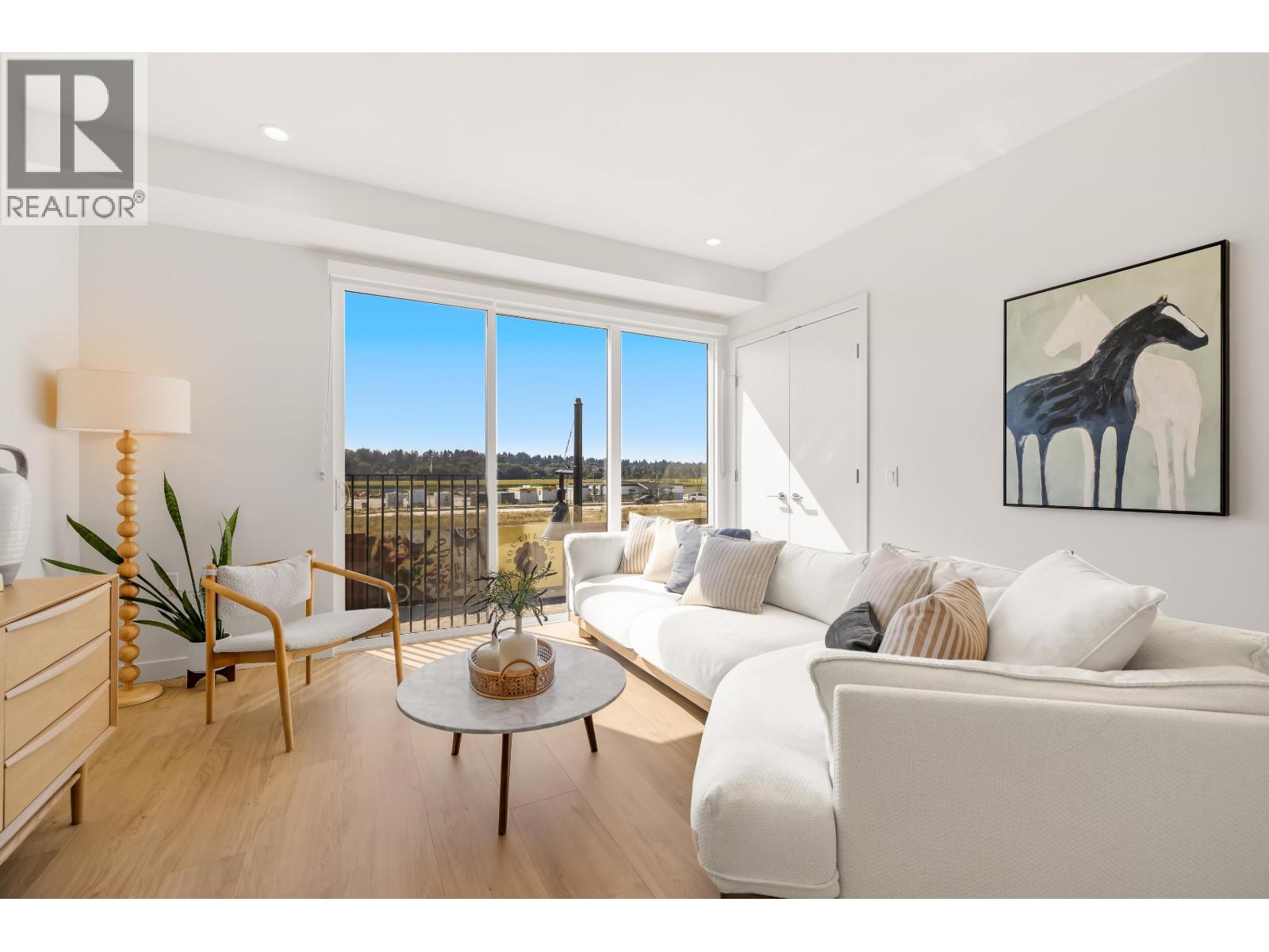 #26-6340 MARKET Avenue, Tsawwassen