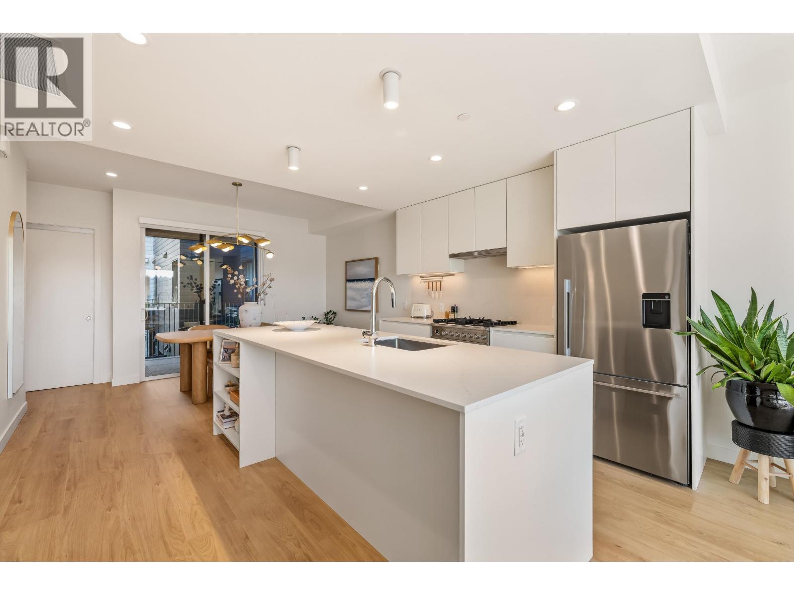 #26-6340 MARKET Avenue, Tsawwassen