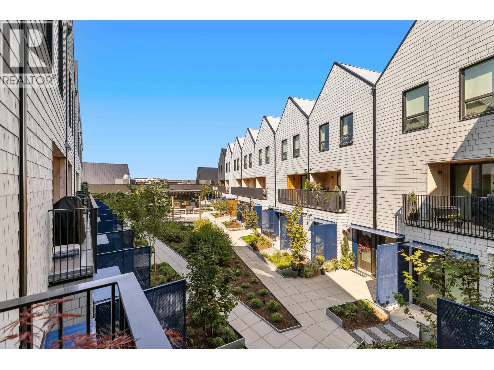 #26-6340 MARKET Avenue, Tsawwassen