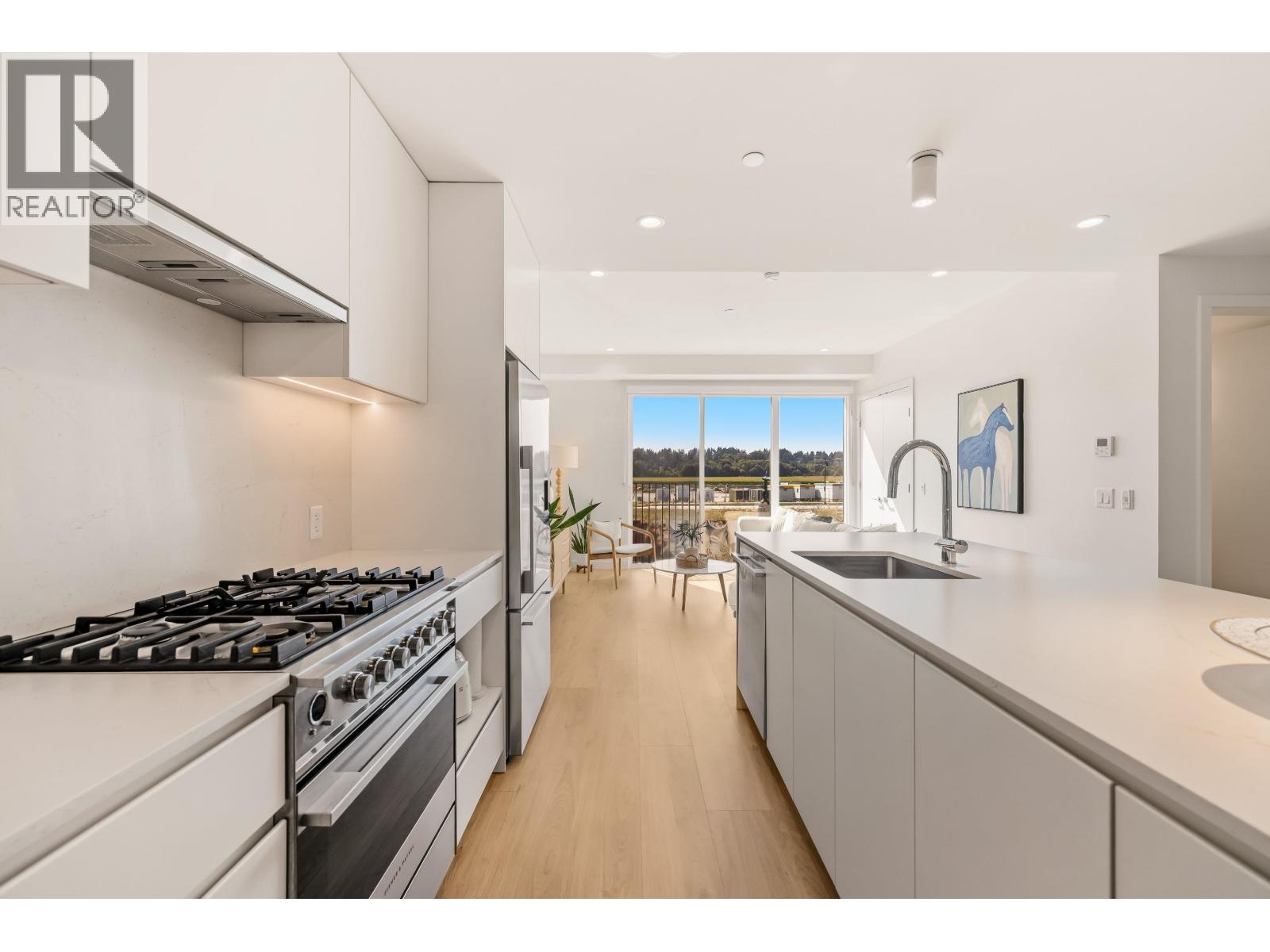 #26-6340 MARKET Avenue, Tsawwassen