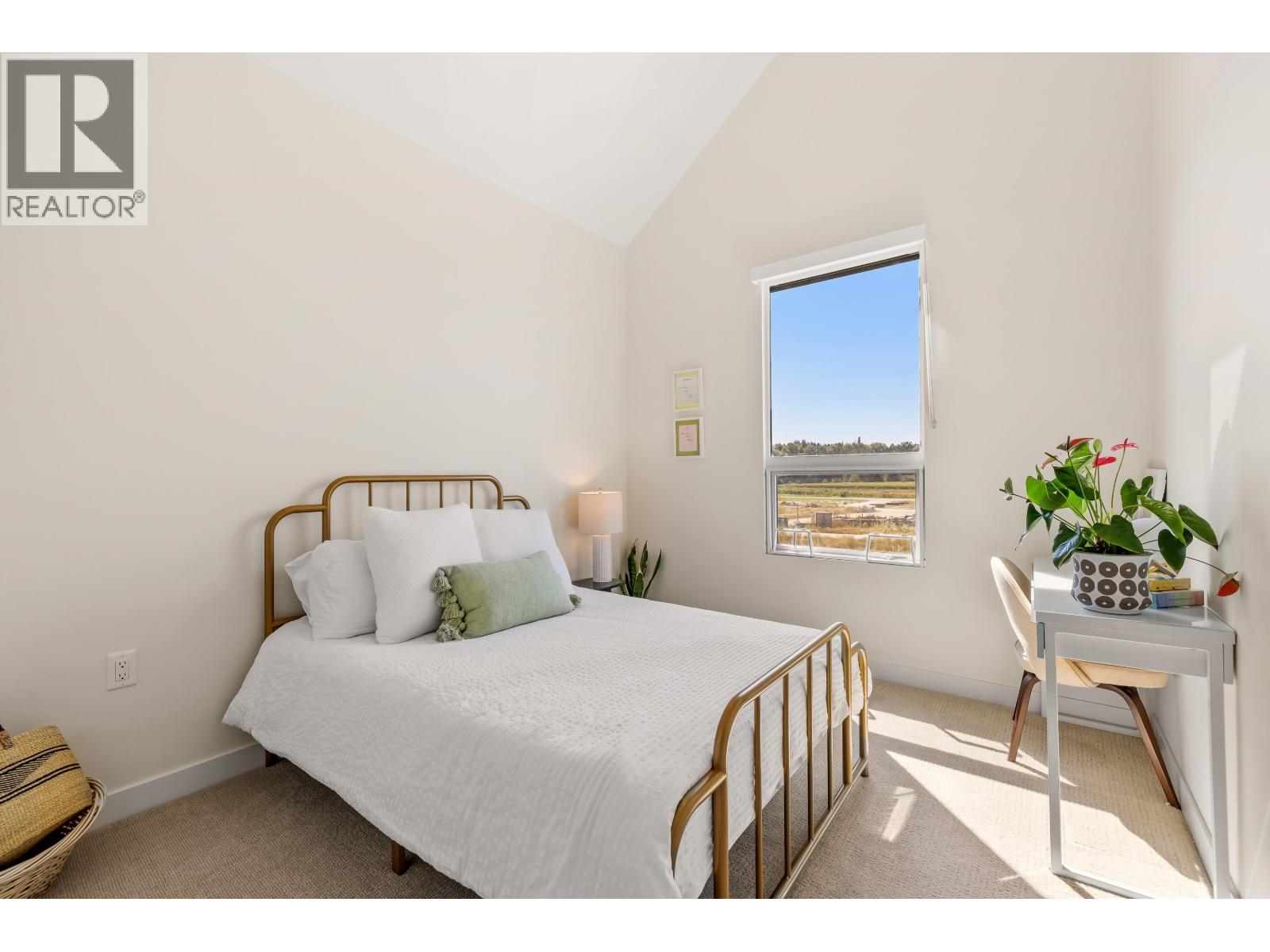 #26-6340 MARKET Avenue, Tsawwassen