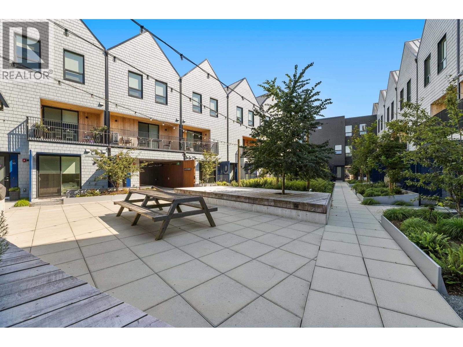 #26-6340 MARKET Avenue, Tsawwassen