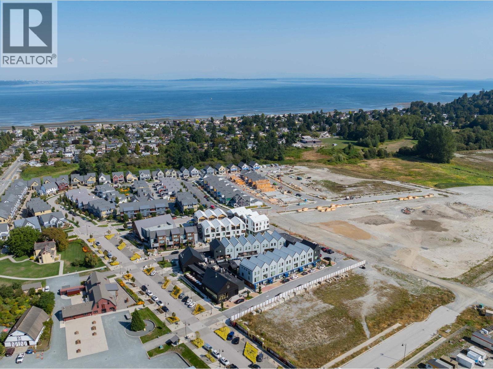 #26-6340 MARKET Avenue, Tsawwassen