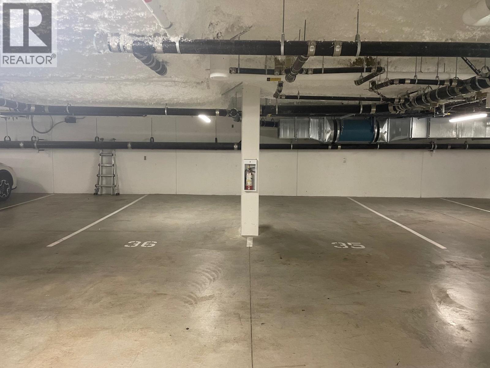 #26-6340 MARKET Avenue, Tsawwassen